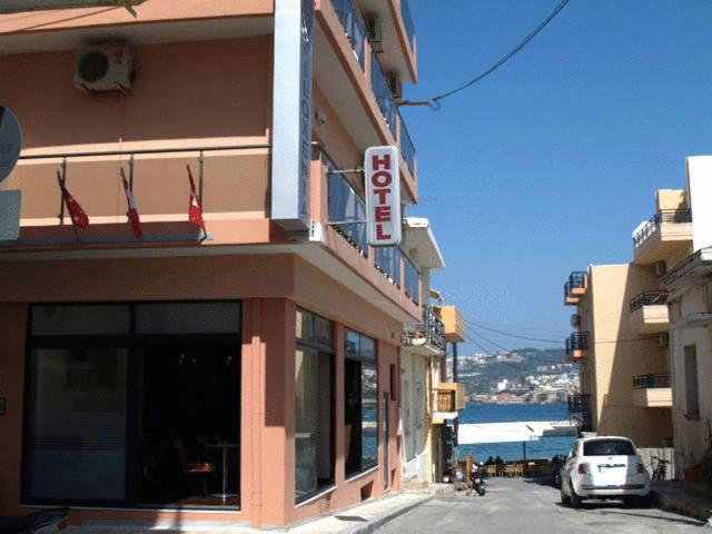 Filoxenia Chrissi Akti Chania